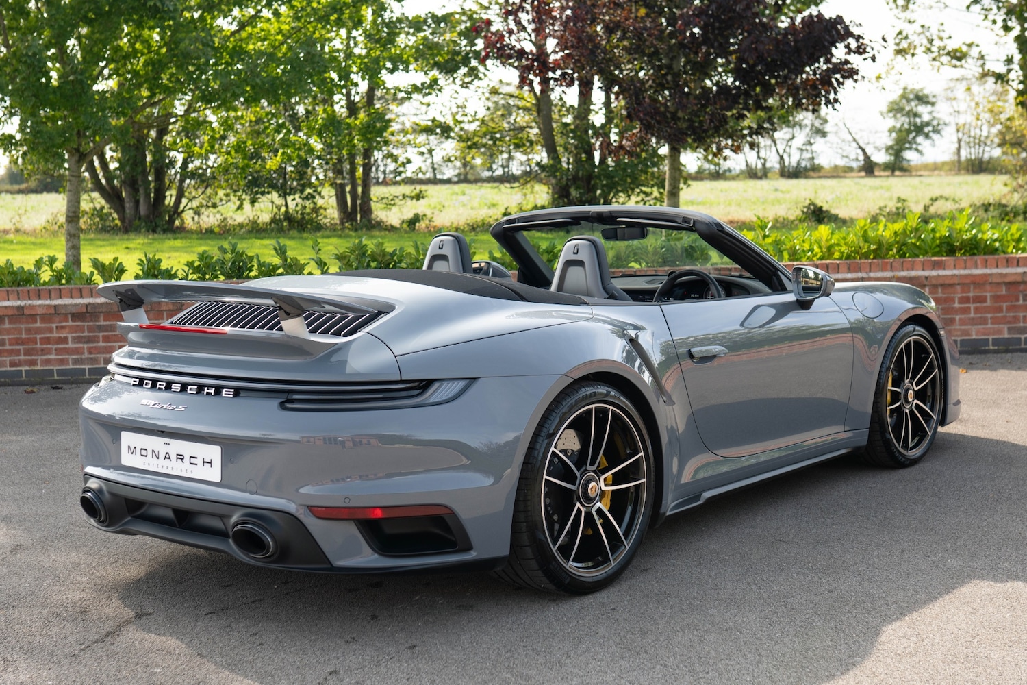 Used Porsche 911 2023 for sale - 76026003: Photo 4