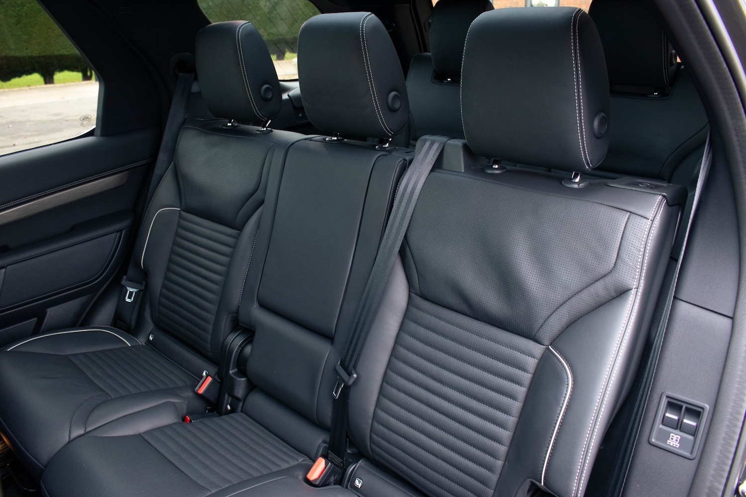 Used Land Rover Discovery 2023 for sale - 76627202: Photo 20