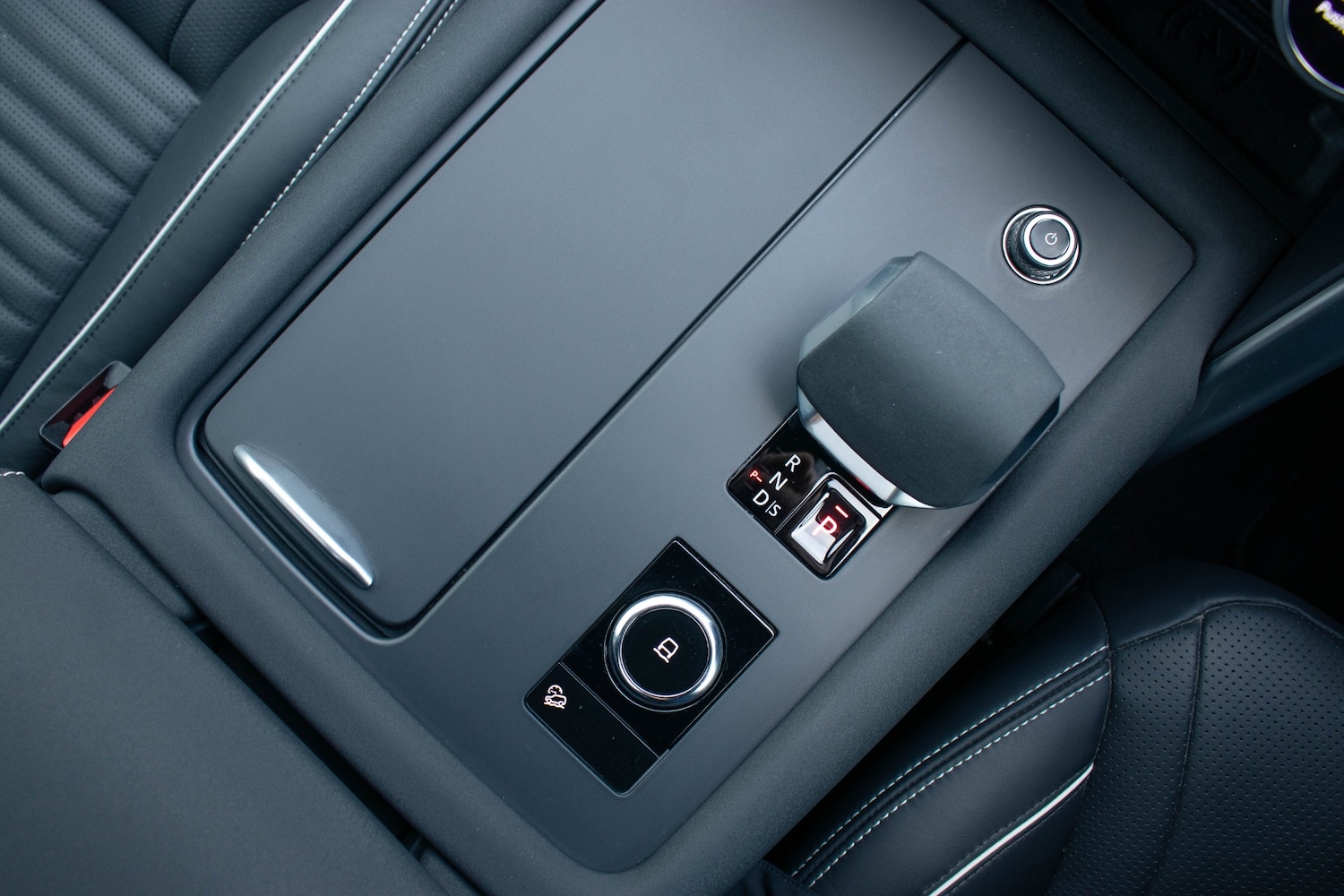 Used Land Rover Discovery 2023 for sale - 76627202: Photo 23