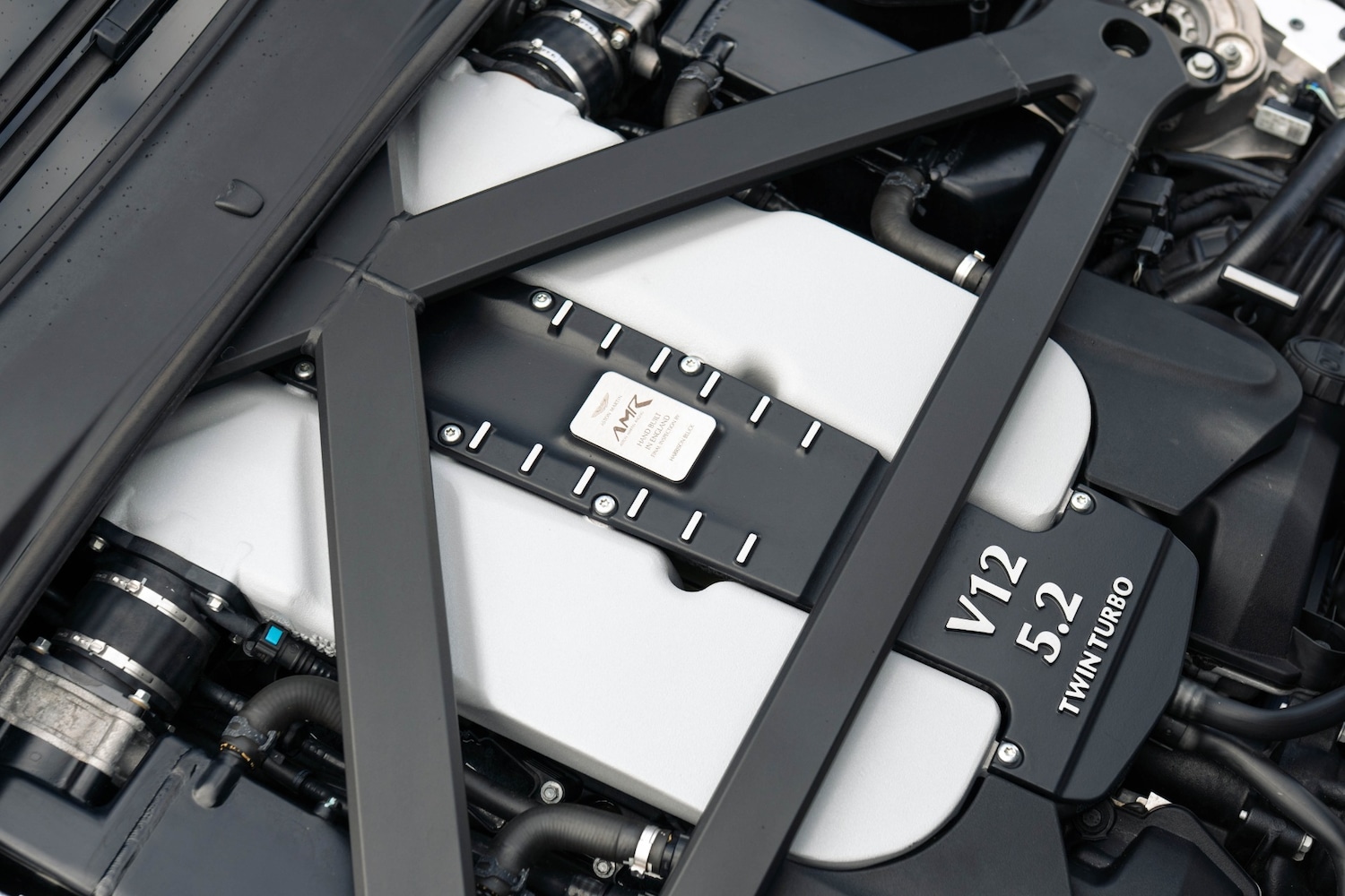 Used Aston Martin DB11 2020 for sale - 75955187: Photo 13