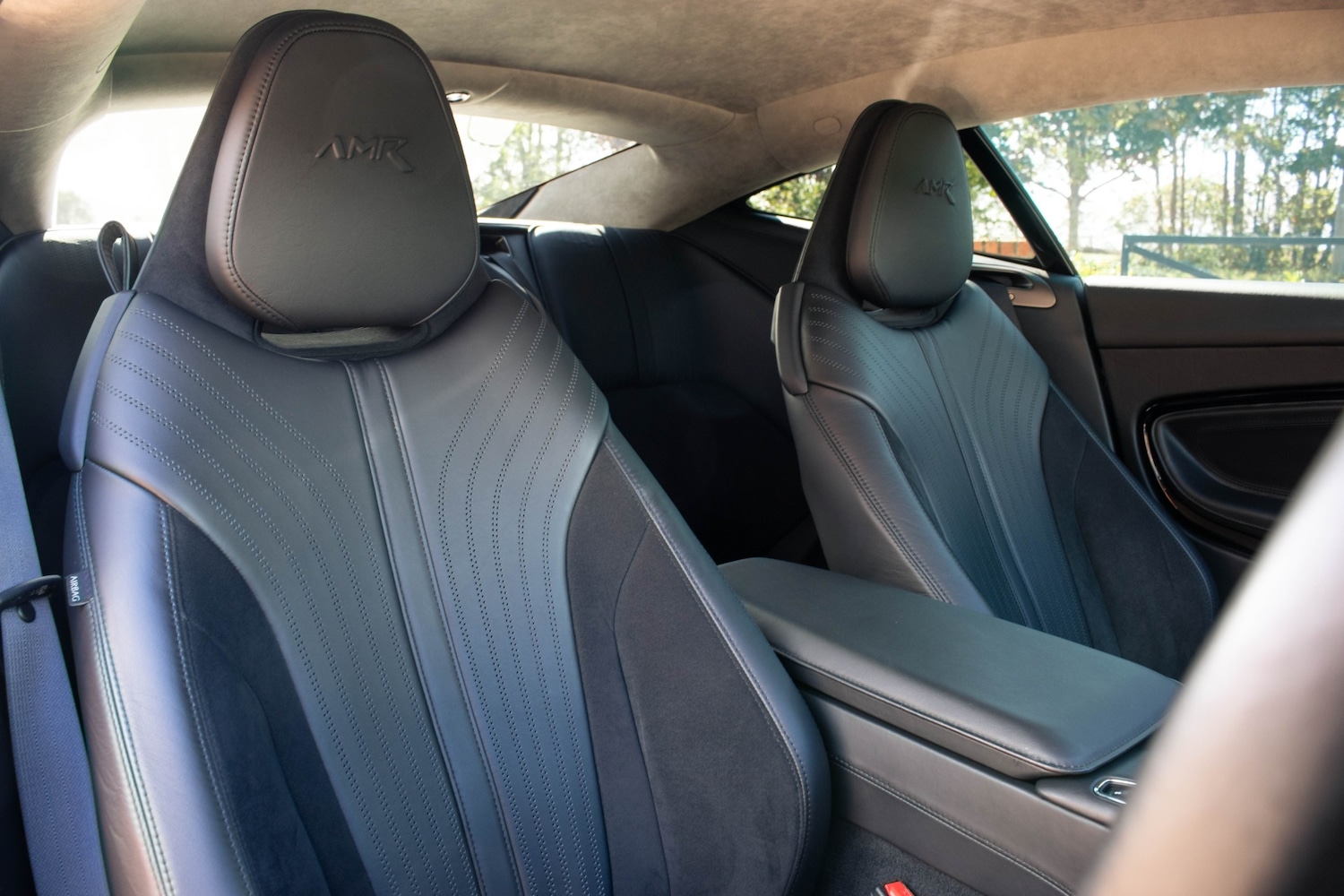 Used Aston Martin DB11 2020 for sale - 75955187: Photo 16