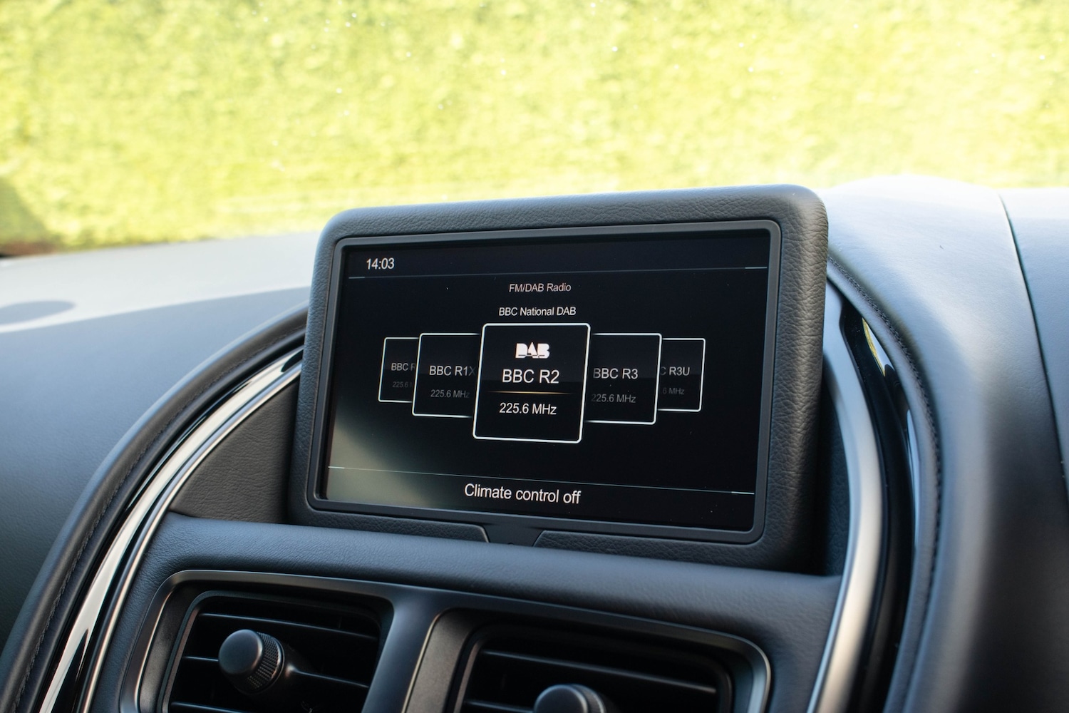 Used Aston Martin DB11 2020 for sale - 75955187: Photo 33