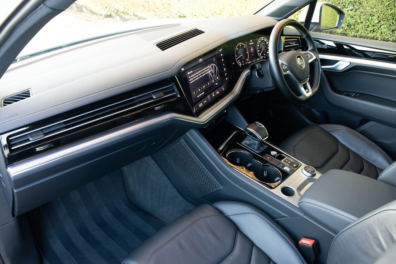 Used Volkswagen Touareg 2020 for sale - 76782440: Photo 13