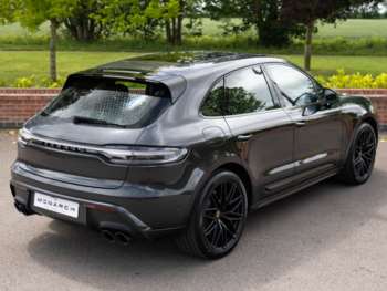 Used Porsche Macan 2023 for sale - 74802435: Photo