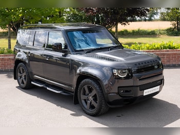 Used Land Rover Defender 2022 for sale - 75202793: Photo