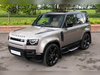 Used Land Rover Defender 2023 for sale - 78849529: Photo