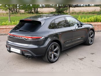 Used Porsche Macan 2023 for sale - 79717857: Photo