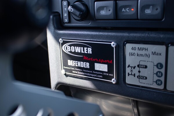 Used Land Rover Defender 2015 for sale - 74656607: Photo 14
