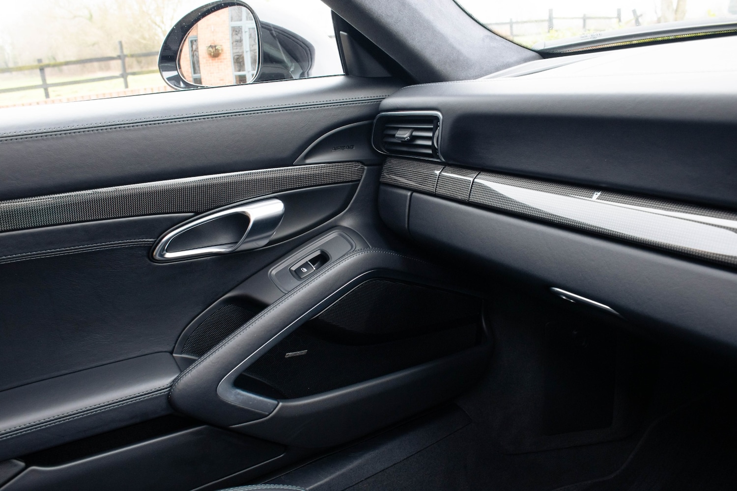 Used Porsche 911 2017 for sale - 77328915: Photo 22