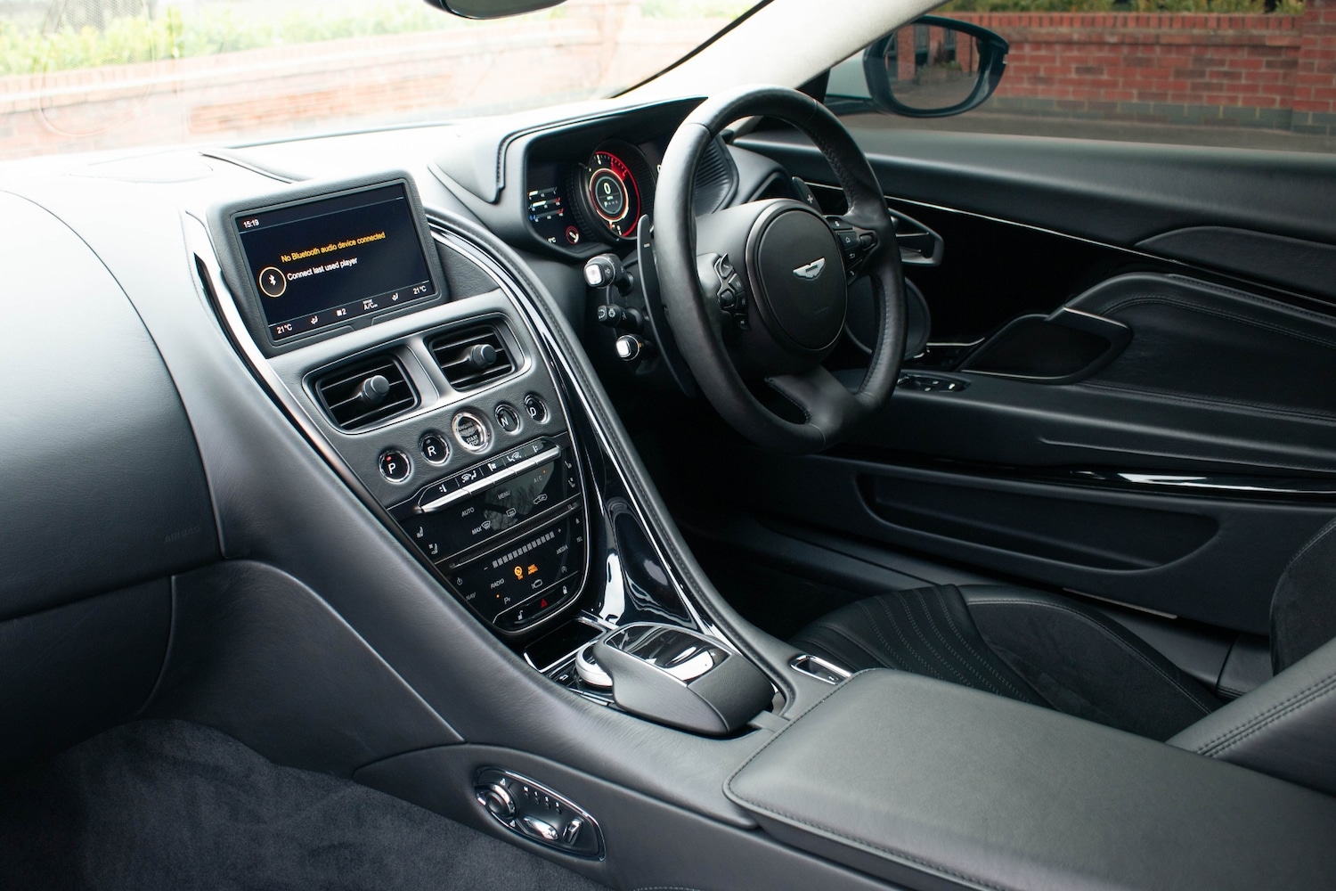 Used Aston Martin DB11 2020 for sale - 77848603: Photo 23