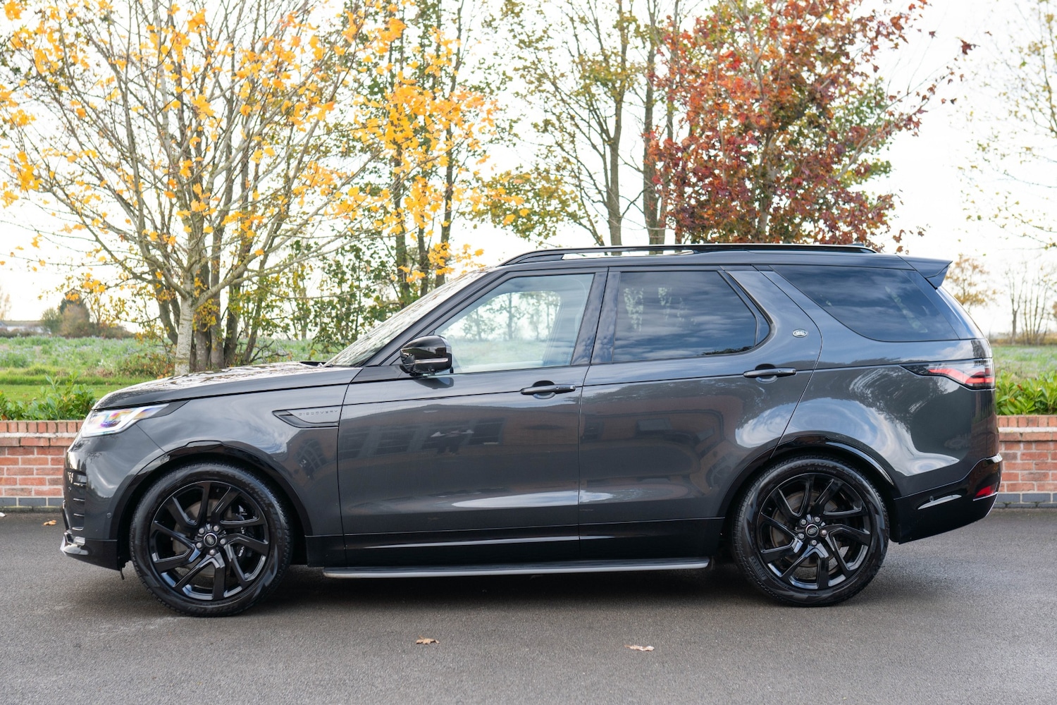Used Land Rover Discovery 2023 for sale - 76491062: Photo 13