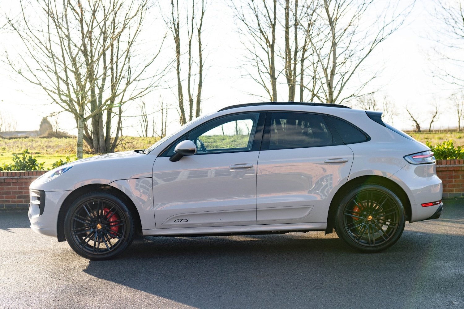 Used Porsche Macan 2020 for sale - 77127701: Photo 11