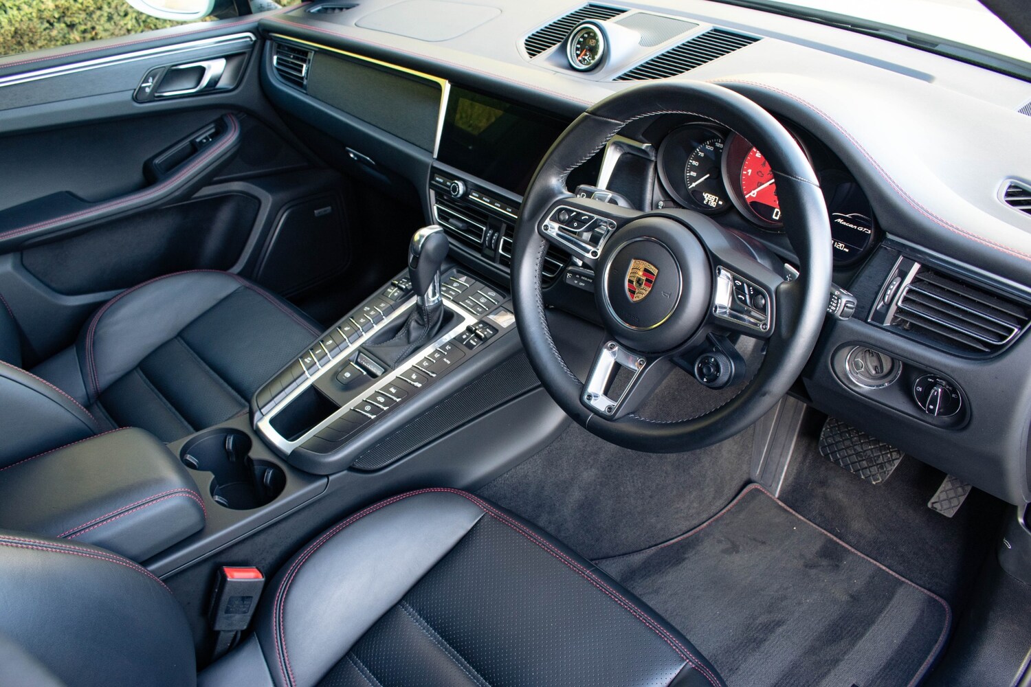 Used Porsche Macan 2020 for sale - 77127701: Photo 14