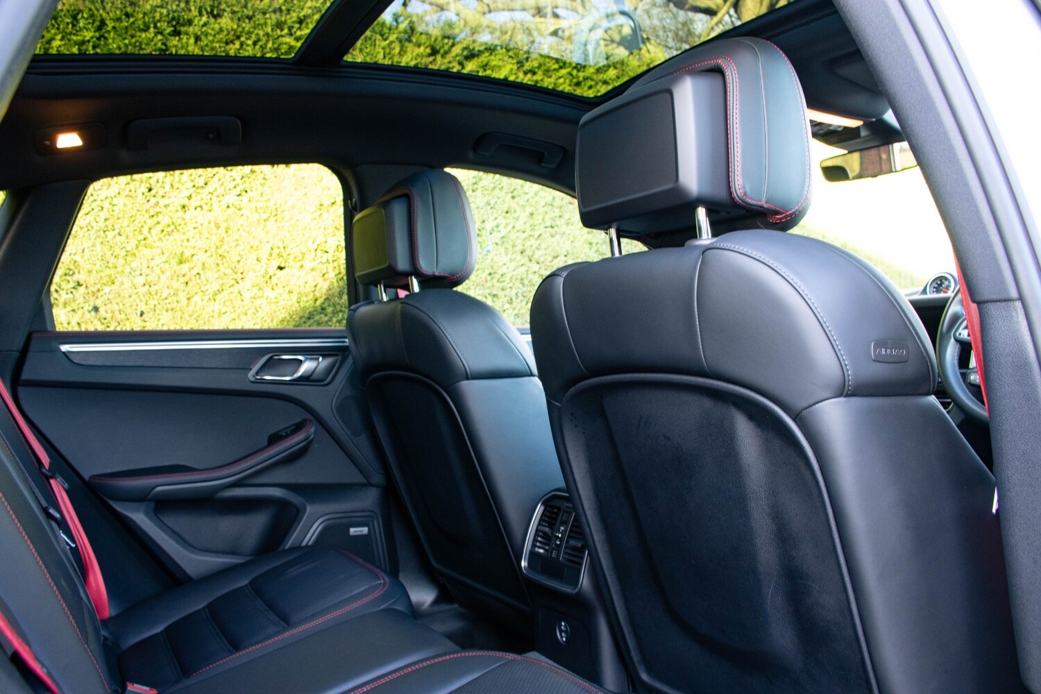 Used Porsche Macan 2020 for sale - 77127701: Photo 20