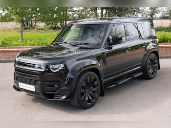 Used Land Rover Defender 2024 for sale - 79799152: Photo