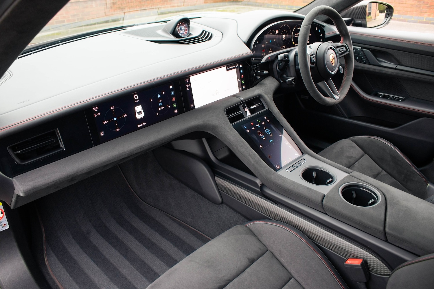 Used Porsche Taycan 2022 for sale - 77418426: Photo 16