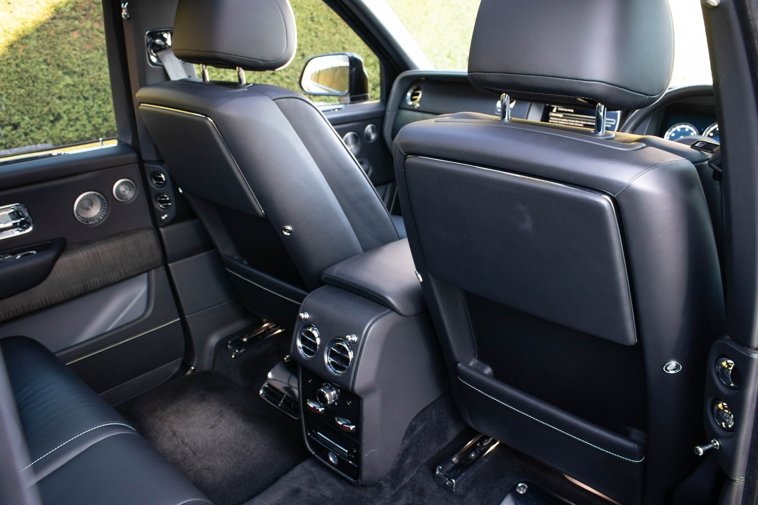 Used Rolls-Royce Cullinan 2019 for sale - 77087364: Photo 19