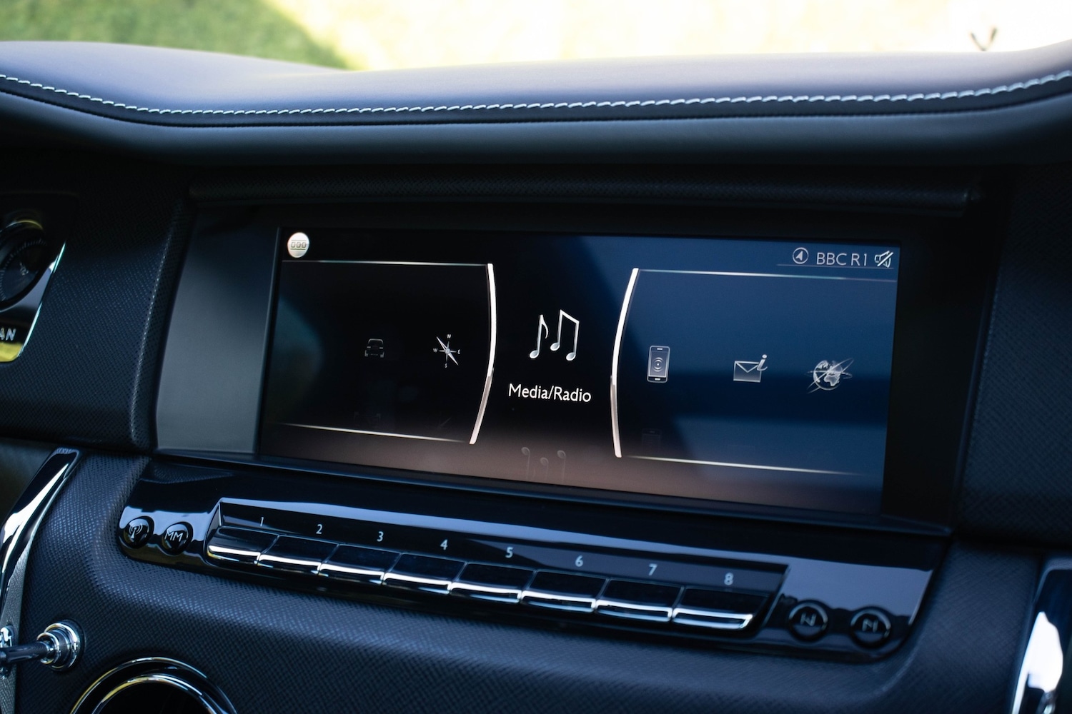 Used Rolls-Royce Cullinan 2019 for sale - 77087364: Photo 32