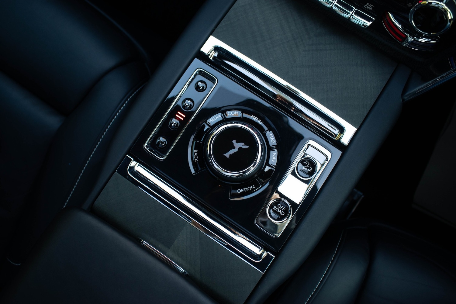 Used Rolls-Royce Cullinan 2019 for sale - 77087364: Photo 38