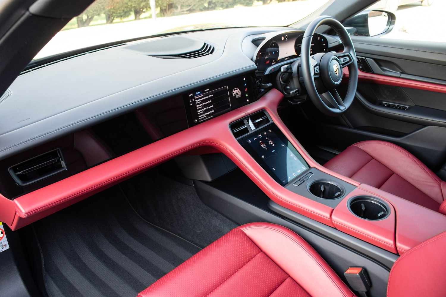 Used Porsche Taycan 2020 for sale - 77763071: Photo 11