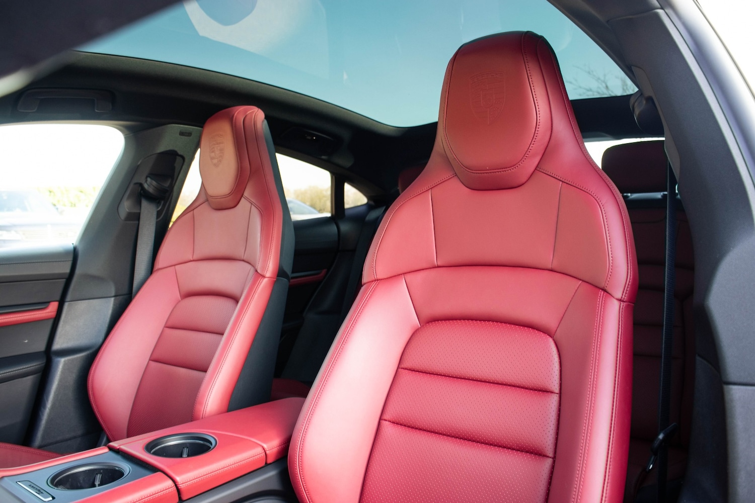 Used Porsche Taycan 2020 for sale - 77763071: Photo 13