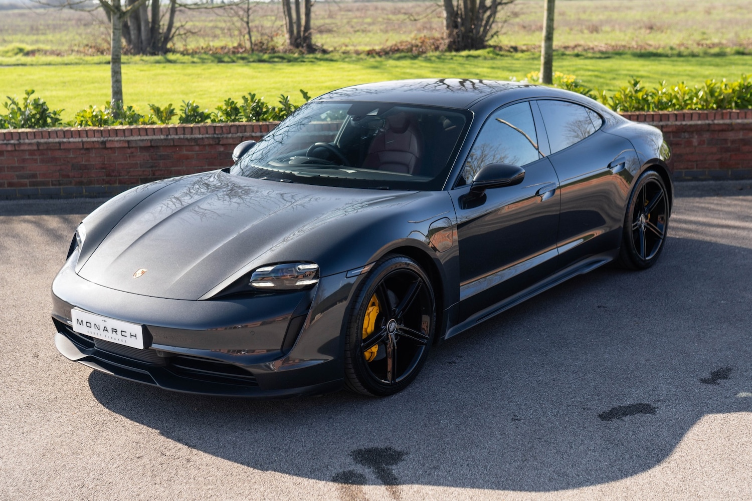 Used Porsche Taycan 2020 for sale - 77763071: Photo 3