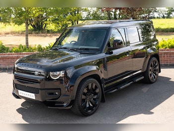 Used Land Rover Defender 2024 for sale - 79343965: Photo