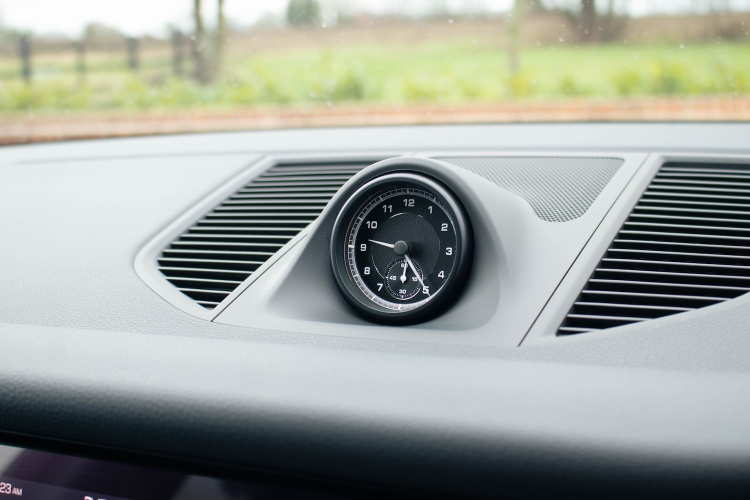 Used Porsche Macan 2024 for sale - 77555475: Photo 31