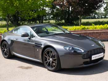 Used Aston Martin Vantage 2010 for sale - 74951286: Photo