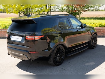 Used Land Rover Discovery 2019 for sale - 78370347: Photo