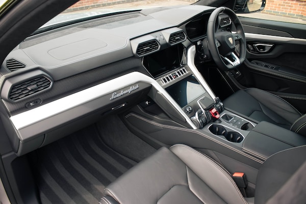 Used Lamborghini Urus 2023 for sale - 74911036: Photo 11