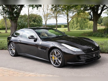 Used Ferrari GTC4Lusso 2018 for sale - 75454217: Photo
