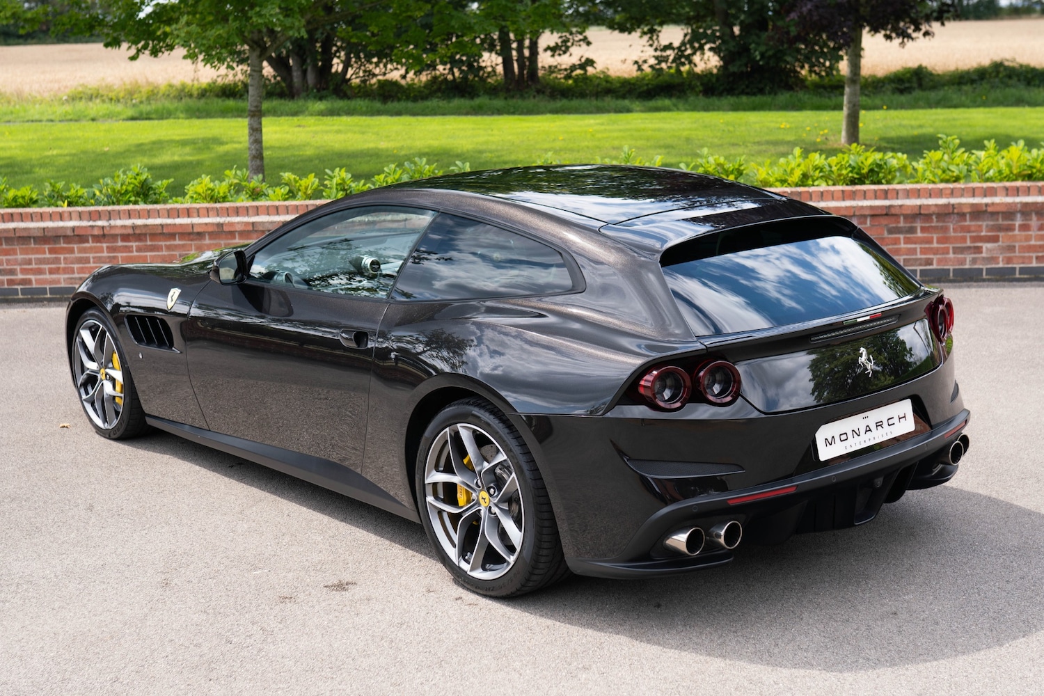 Used Ferrari GTC4Lusso 2018 for sale - 75454217: Photo 5