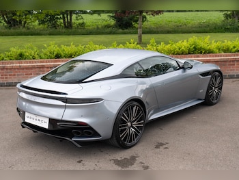 Used Aston Martin DBS 2020 for sale - 78929600: Photo