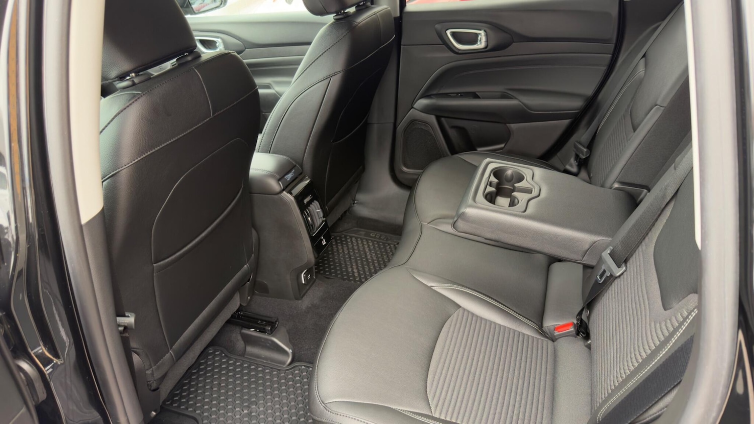 Used Jeep Compass 2024 for sale - 76227708: Photo 12