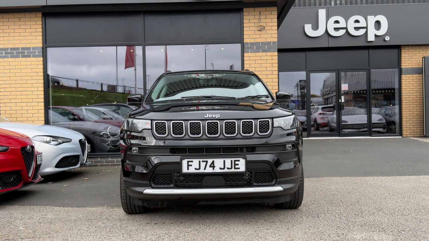 Used Jeep Compass 2024 for sale - 76227708: Photo 5