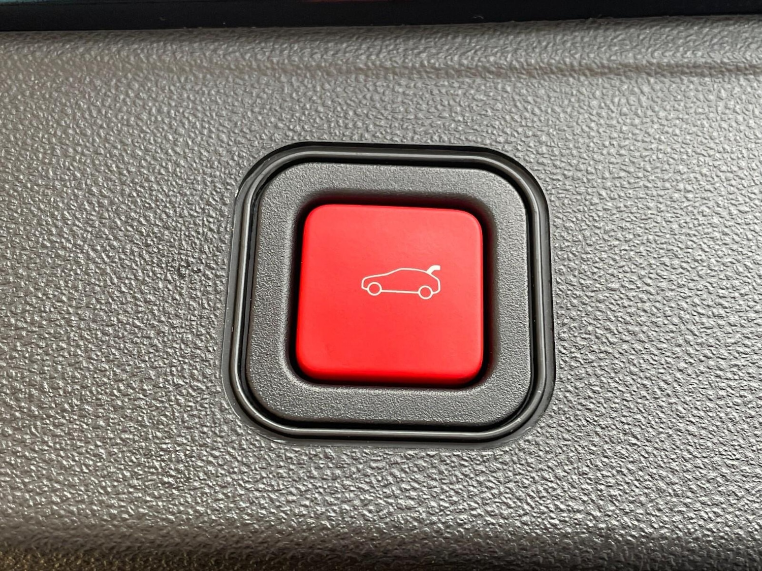 Vehicle 33