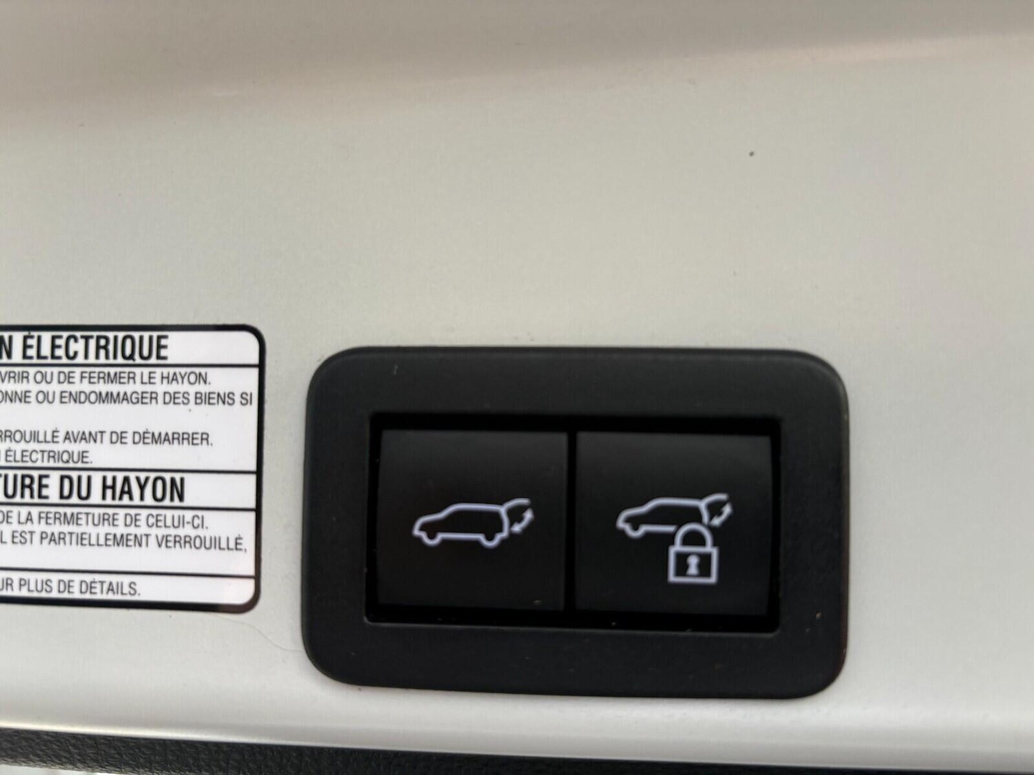 Used Toyota Yaris Cross 2022 for sale - 76094340: Photo 10