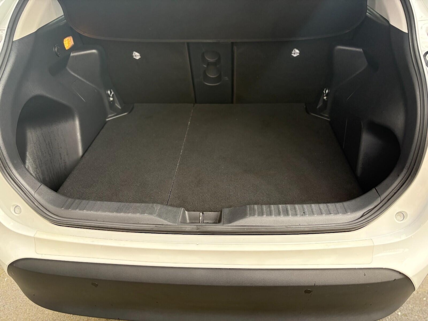 Used Toyota Yaris Cross 2022 for sale - 76094340: Photo 11