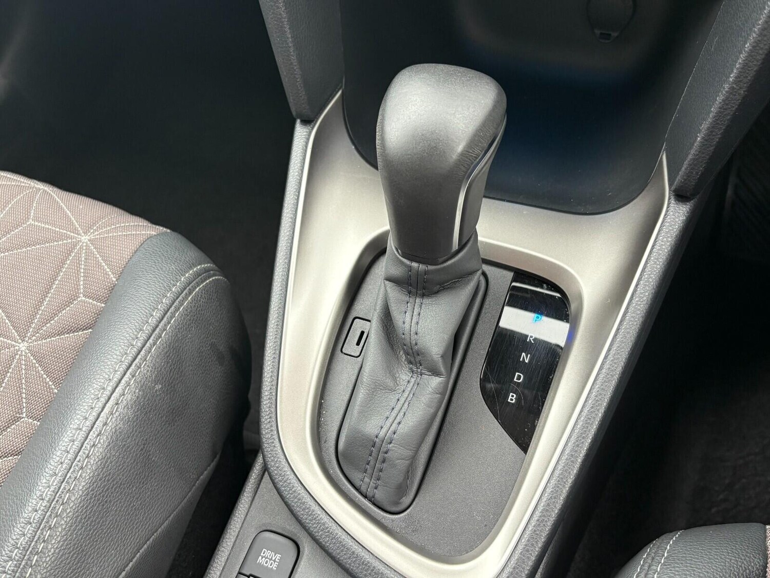 Used Toyota Yaris Cross 2022 for sale - 76094340: Photo 41