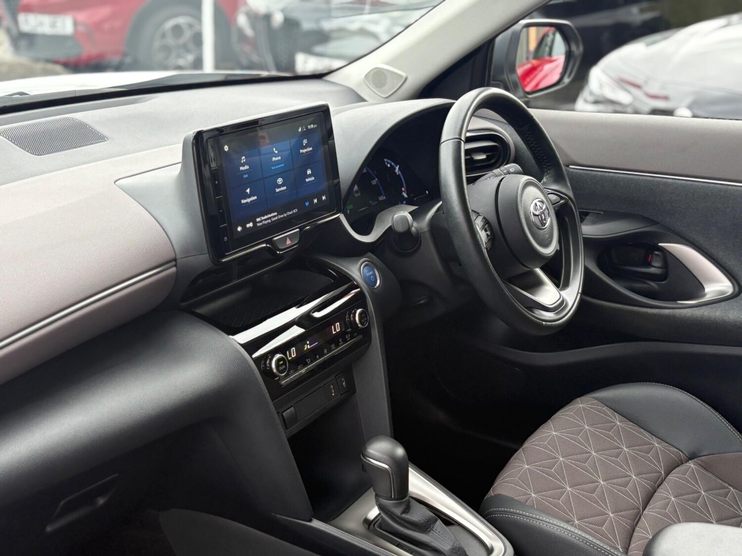 Used Toyota Yaris Cross 2022 for sale - 76094340: Photo 54