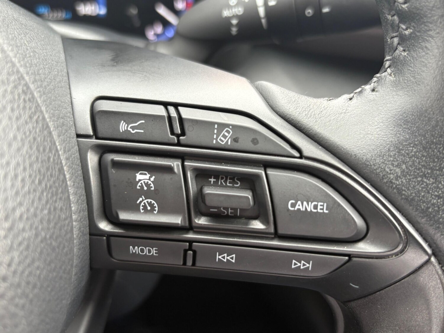 Used Toyota Yaris Cross 2022 for sale - 76094340: Photo 58