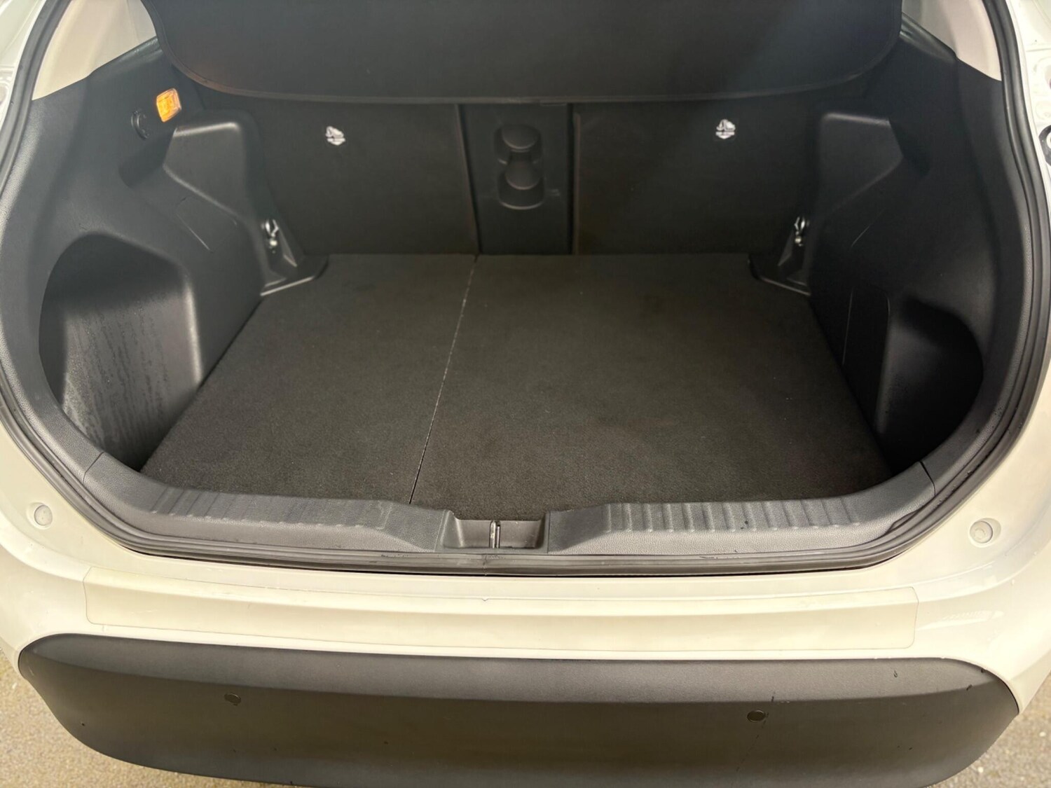 Used Toyota Yaris Cross 2022 for sale - 76094340: Photo 75