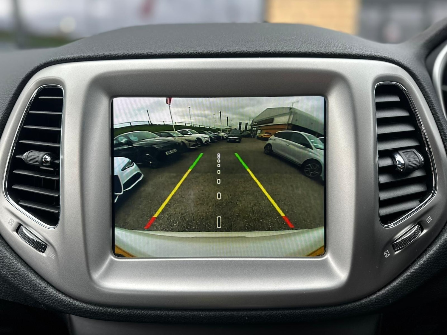 Used Jeep Compass 2021 for sale - 76759763: Photo 8