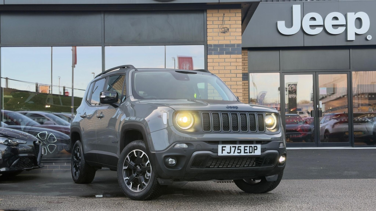 Used Jeep Renegade 2025 for sale - 76573708: Photo 37
