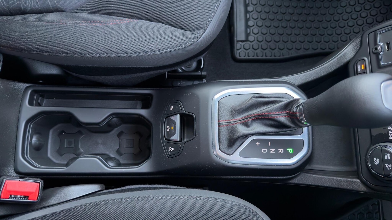 Used Jeep Renegade 2025 for sale - 76573708: Photo 44