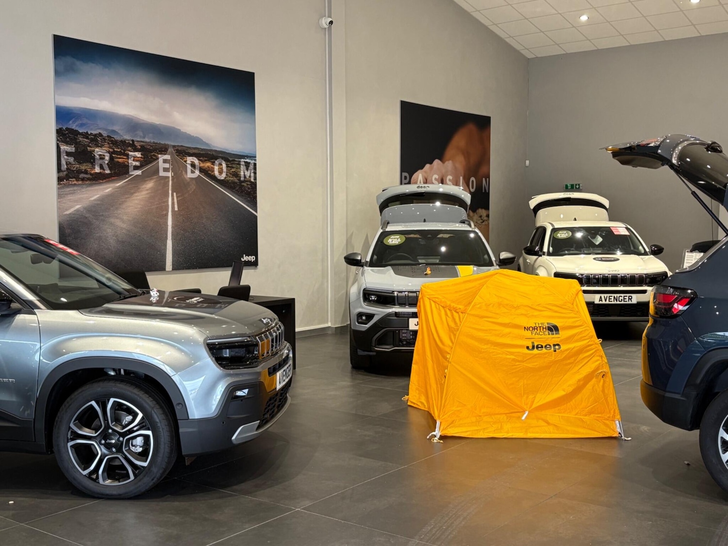 Used Jeep Compass 2024 for sale - 75825861: Photo 43