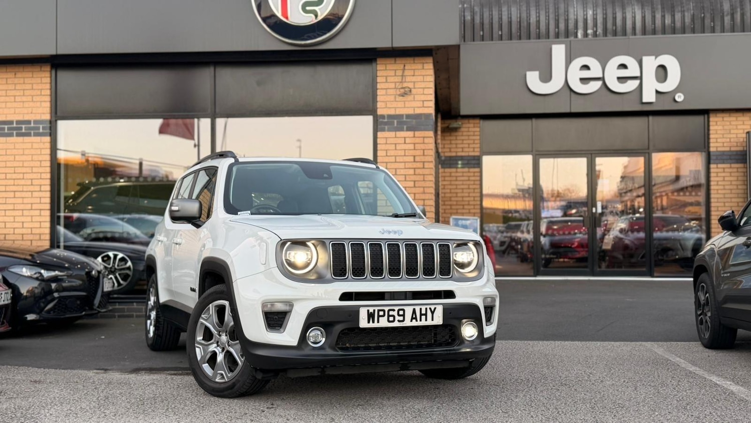 Used Jeep Renegade 2019 for sale - 76597138: Photo 1
