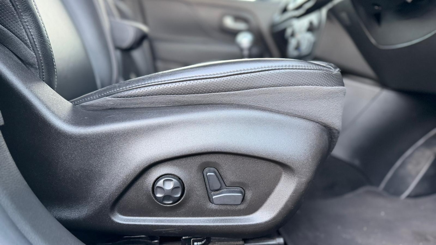 Used Jeep Renegade 2019 for sale - 76597138: Photo 31