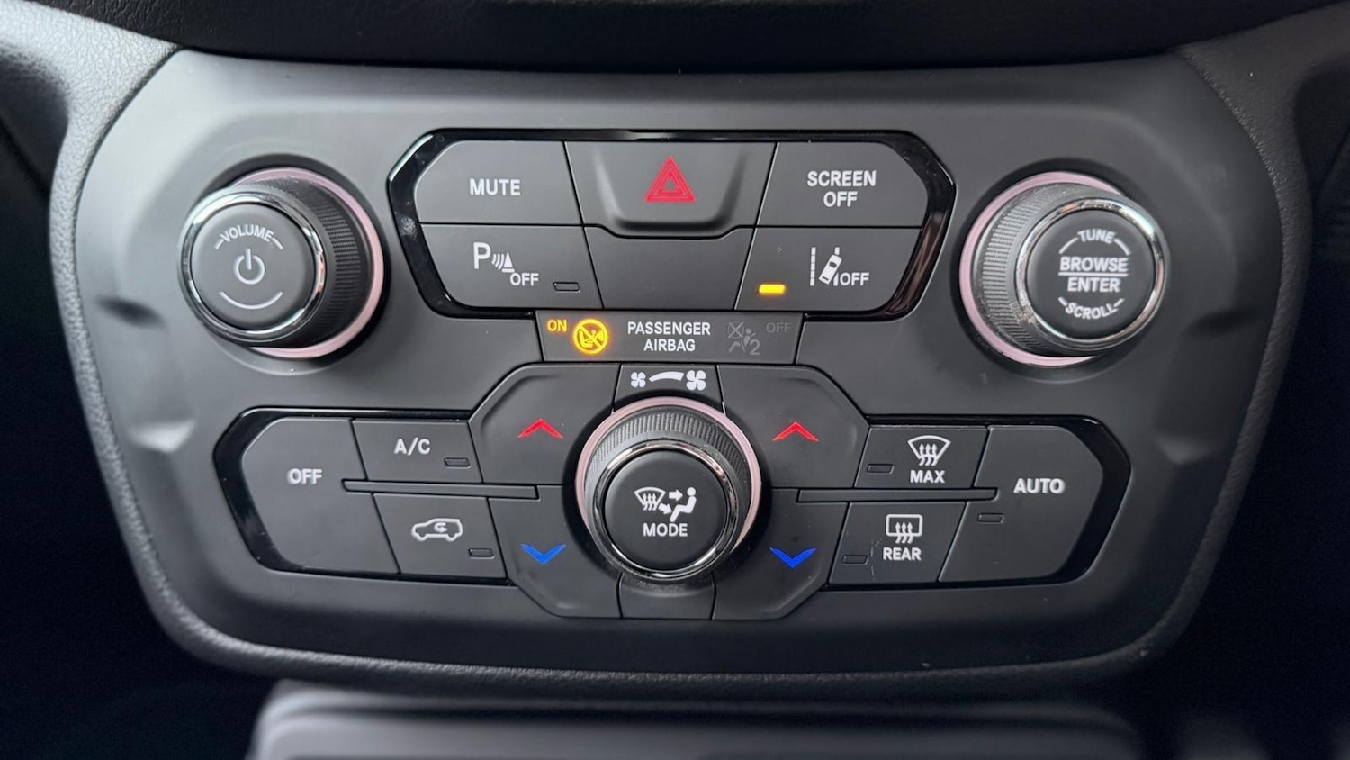Used Jeep Renegade 2019 for sale - 76597138: Photo 52